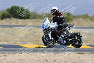 media/May-06-2024-Moto Forza (Mon) [[b33359f27d]]/3-Beginner/Session 3 Turn 4 Speed Pans/